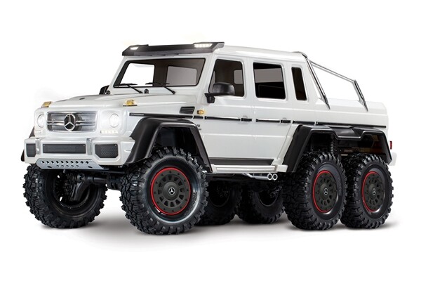 Traxxas TRX-6 Mercedes-Benz G 63 AMG 6x6 - Wit