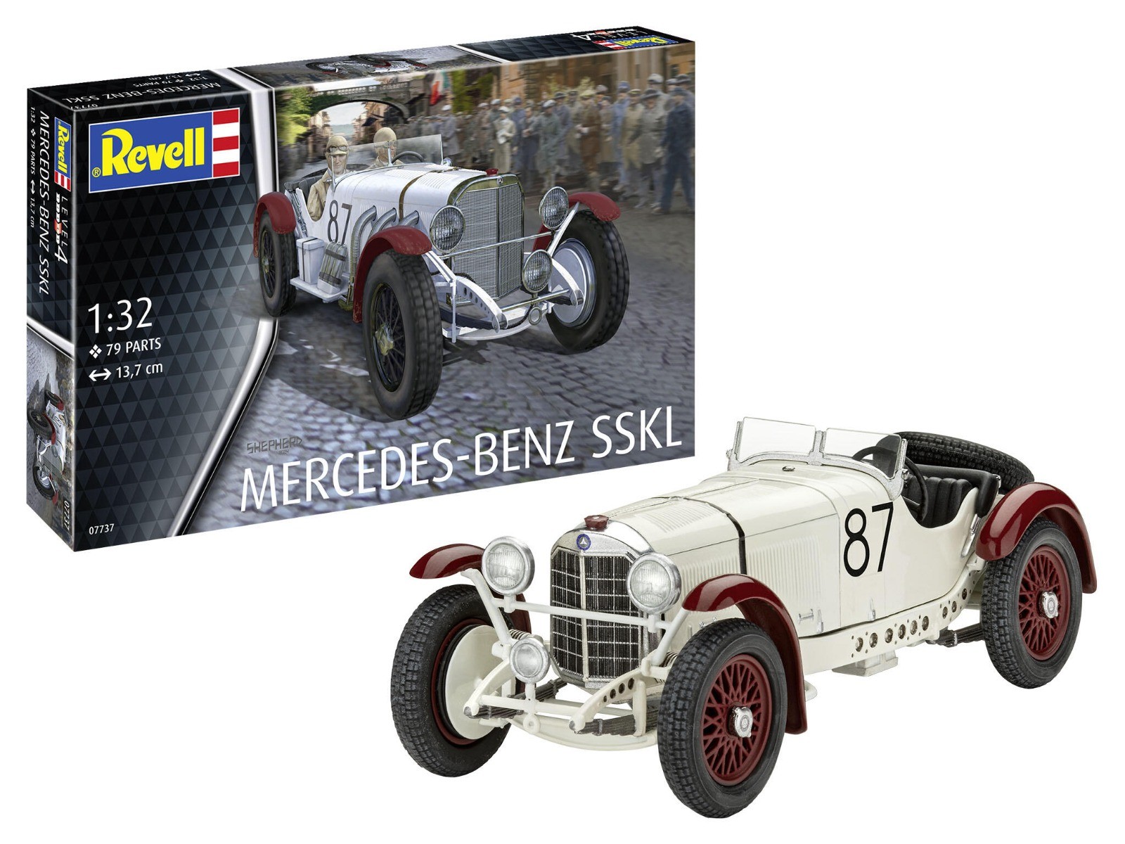 Revell 1/32 Mercedes-Benz SSKL (07737)