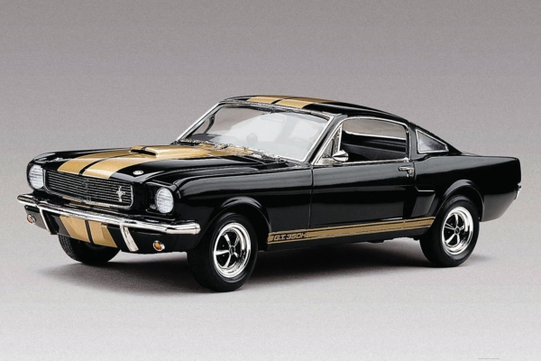 Revell 1/24 1966 Shelby GT350H