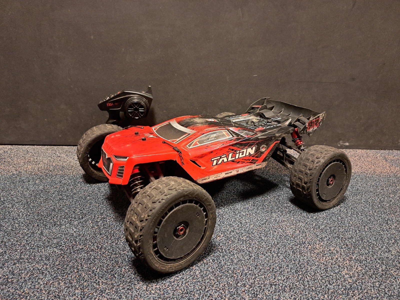 Tweedehands Arrma Talion 6S RTR - Rood