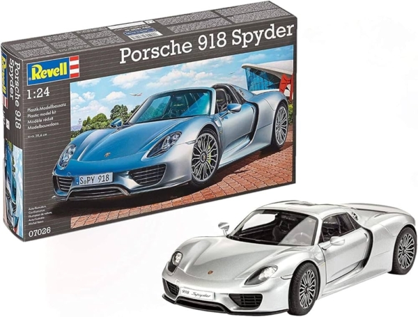 Revell 1/24 Porsche 918 Spyder