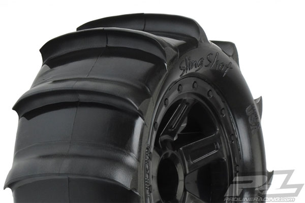 Proline Sling Shot 2.2" set banden op Desperado velgen - E-Revo 1/16