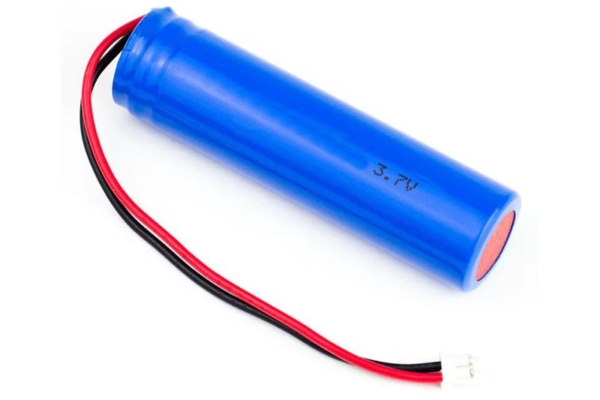 Heng Long 1/72 Tugboat 686 600mAh 3.7V Li-Ion accu