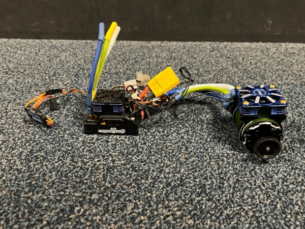 Tweedehands Castle Creations Copperhead 10 Sensores ESC SCT Edition 1/8 - 3200Kv sensored motor