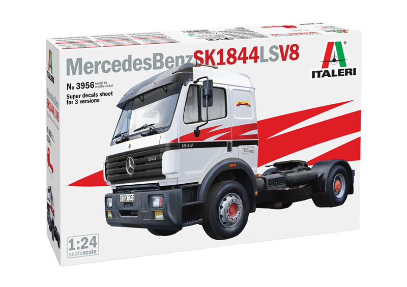 Italeri 1/24 Mercedes-Benz SK1844LS V8