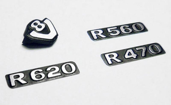 RC4WD Front Metal Grille Logos with v8 for Tamiya 1/14 Scania (VVV-C0039)