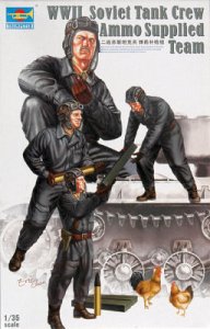 Trumpeter 1/35 Soviet Tank Crew Ammo Suppl.Team WWII