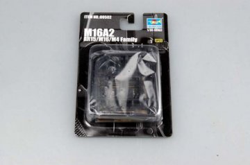 Trumpeter 1/35 AR15/M16/M4 FAMILY-M16A1 (6 units)