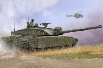 Trumpeter 1/35 British Challenger2 with Anti-Heat Fence